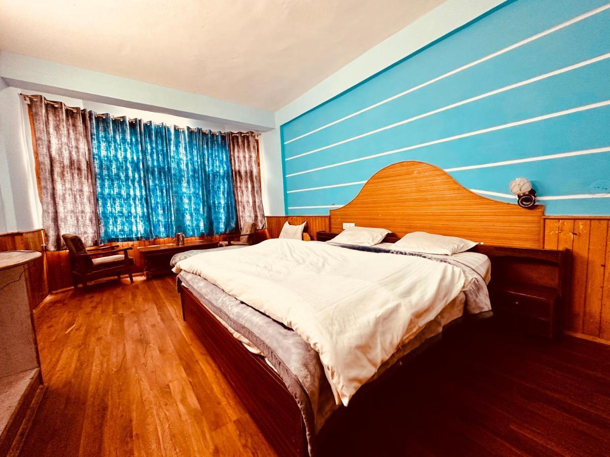 Hotel D Kanchan Manali Екстериор снимка