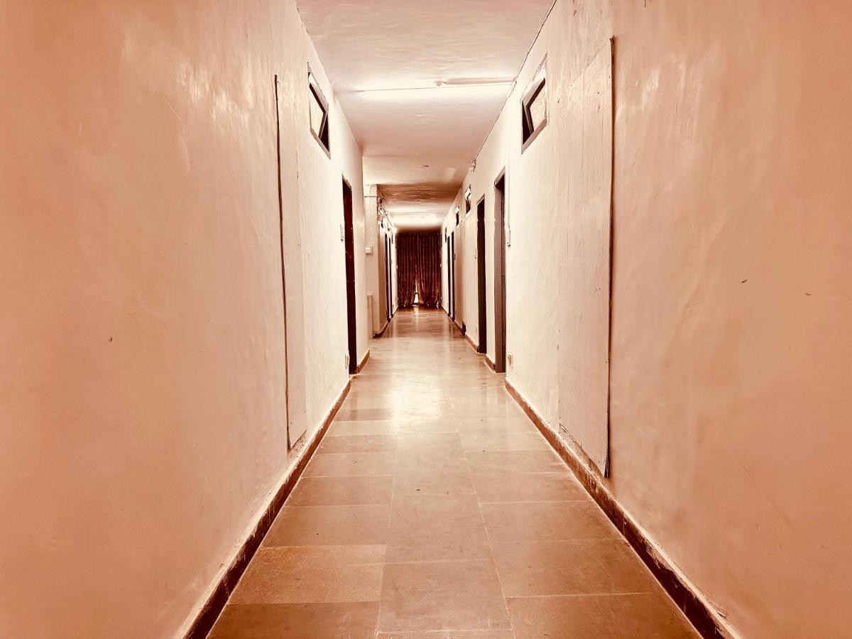 Hotel D Kanchan Manali Екстериор снимка