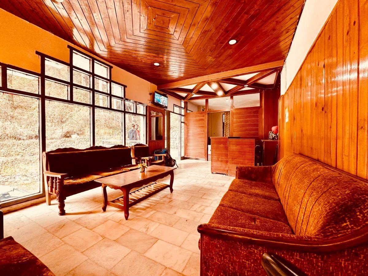 Hotel D Kanchan Manali Екстериор снимка